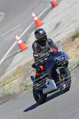 media/Nov-12-2023-Classic Track Days (Sun) [[11f17acb81]]/Group 3/session 2 turn 9/